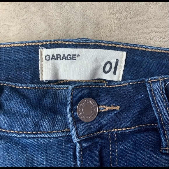 Garage Blue Jeans - Picture 3 of 3
